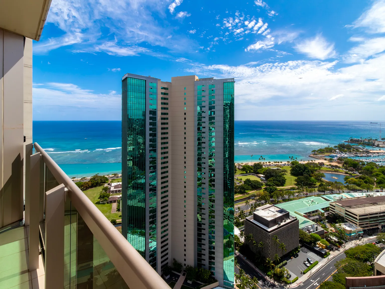 2 bed, 1113 sqft, $4,800 — Photo 3