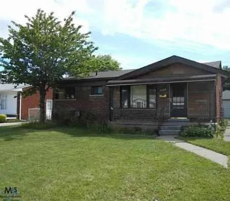 25128 Wagner Ave photo 1