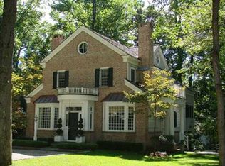 25 Field Rd, Riverside, CT 06878