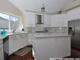 3rd image of 6867 S Walker Mill Dr