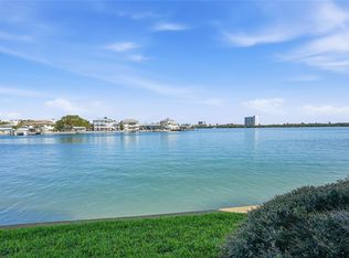 868 Bayway Blvd APT 101, Clearwater, FL 33767