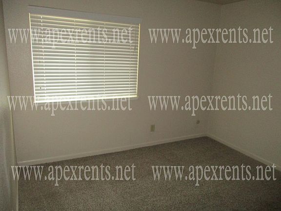 4th image of 953 Regatta Dr