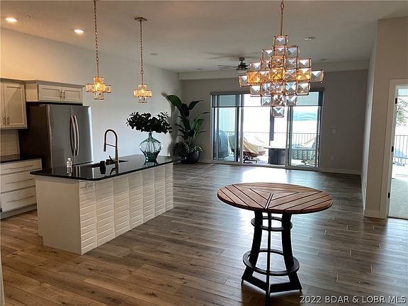2nd image of 4900 Worldmark Ln #1C