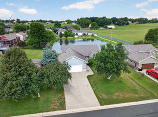 810 7th Ave SW, Pine Island, MN 55963