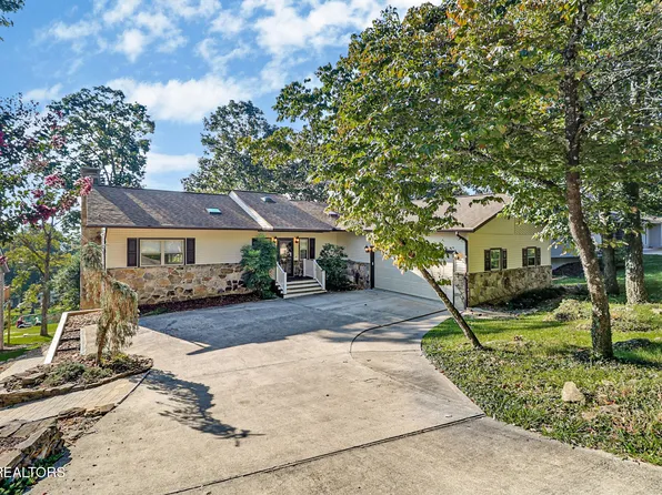 132 Brokenwood Ln, Fairfield Glade, TN 38558