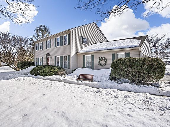 3rd image of 36W315 Barton Dr