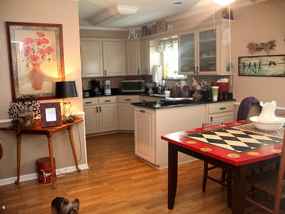 2nd image of 3803 Danbury Dr
