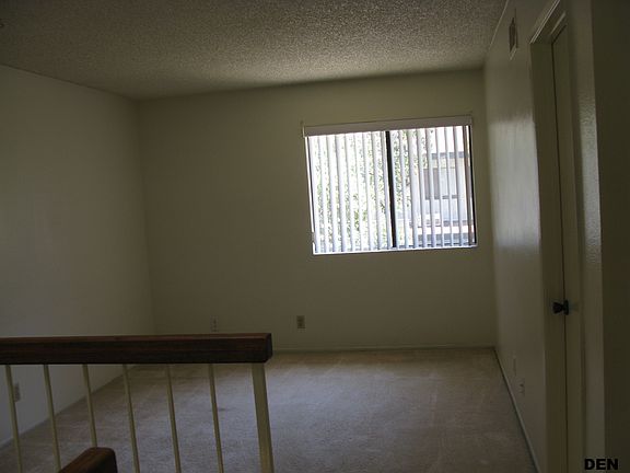 4th image of 3811 Joshua St