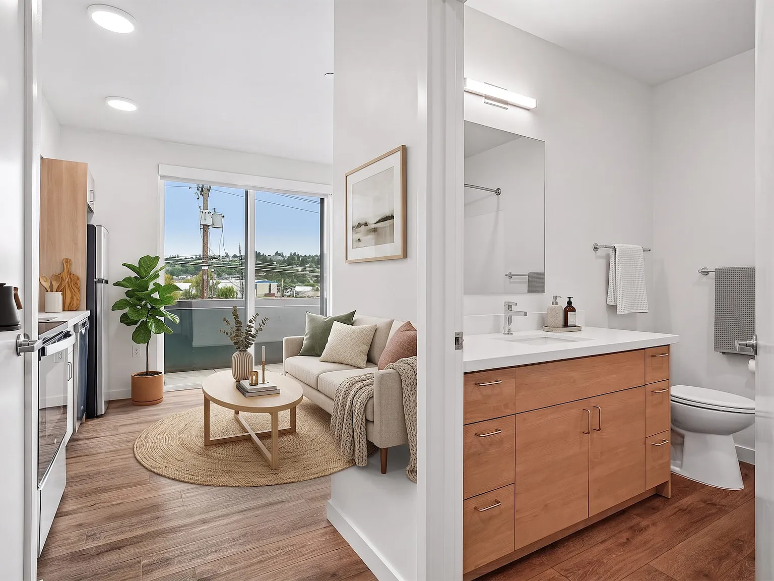 Lanterman Apartments — Photo 3