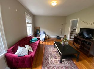 2225 Spruce St #4B, Philadelphia, PA 19103