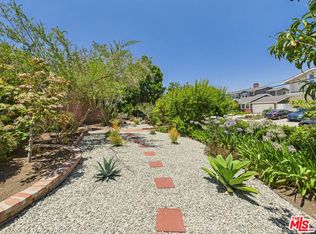 7449 Kentwood Ave, Los Angeles, CA 90045