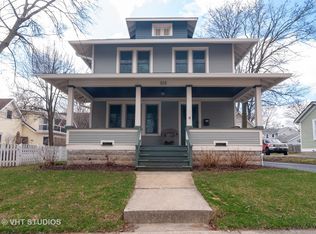 513 Illinois St, St Charles, IL 60174
