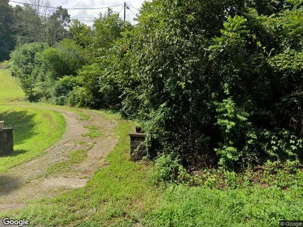 203 Abington Rd NW, Lenoir, NC 28645