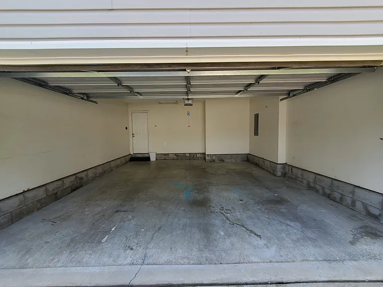 204 Lucille Dr — Photo 20