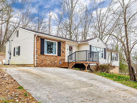 4th image of 1204 Woodberry Dr