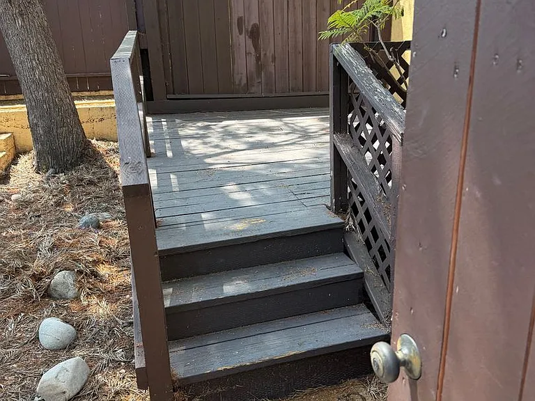 2071 Vista Del Mar Ave — Photo 7