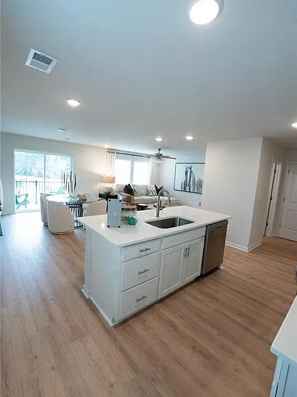 200 Harrell Way — Photo 4