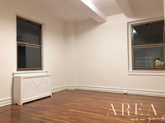 Rented by Ian Alexander Realty Group LLC | media 18