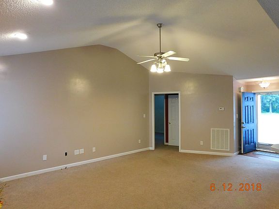 3rd image of 205 Andrea Dr