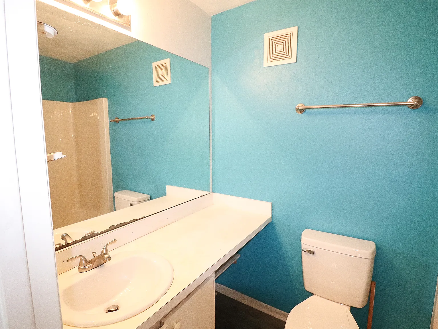 4000 Southwest 23rd Street Unit #5-307 - C — Photo 2