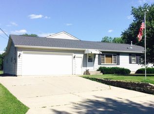 2504 Eileen Ave SE, Rochester, MN 55904
