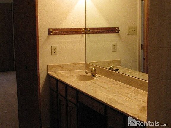 5th image of 3908 San Mateo Dr