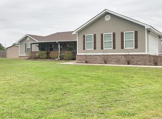 422 Sunnyside Rd, Van Buren, AR 72956
