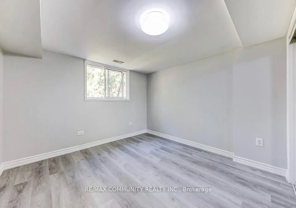 822 Central Park Blvd N #BASEMENT