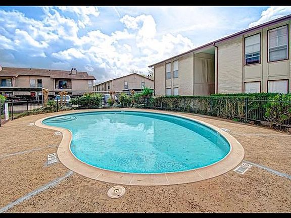 5th image of 9213 Imogene St #9213