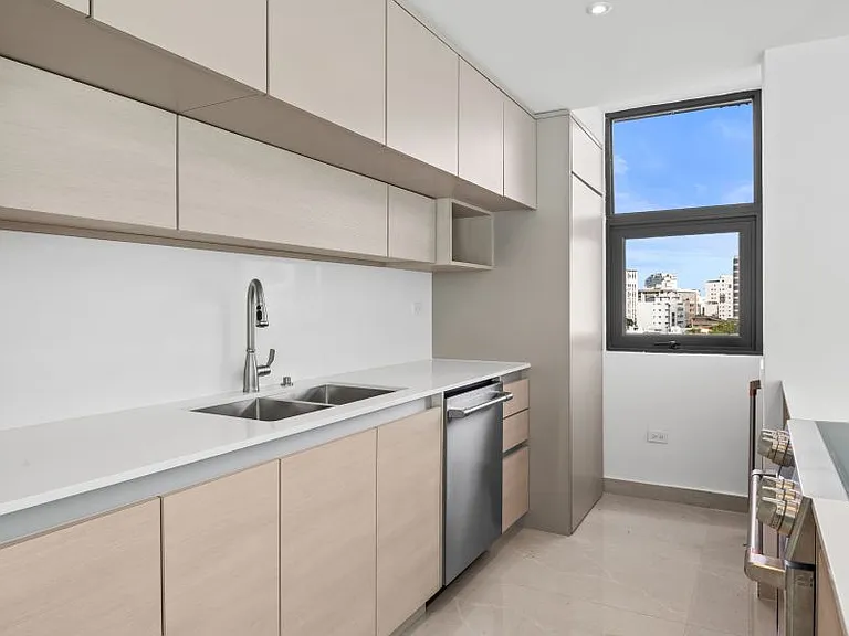 20 Cll Delcasse Condominio Del Mnr #702 — Photo 16