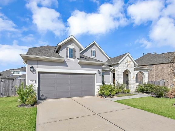 2nd image of 25403 Angelwood Springs Ln