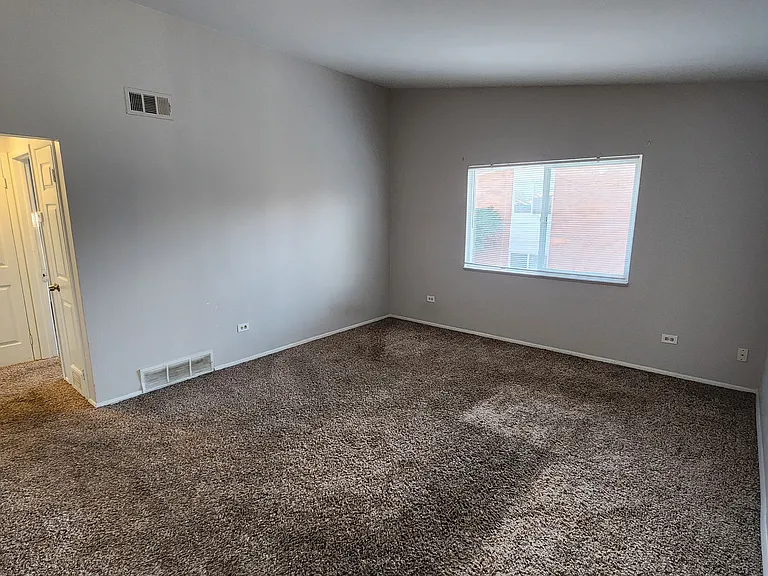 2926 Eliot Cir #4 — Photo 3