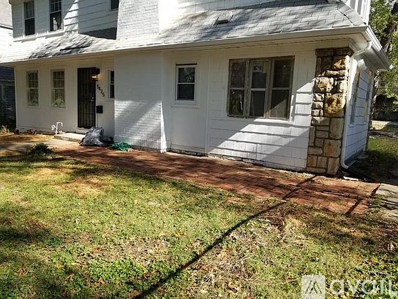 3rd image of 5425 Paseo Blvd #B