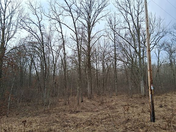 2nd image of 3 Pierce Homestead Rd