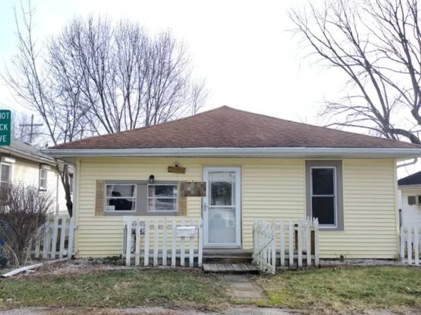 604 V St, Bedford, IN 47421