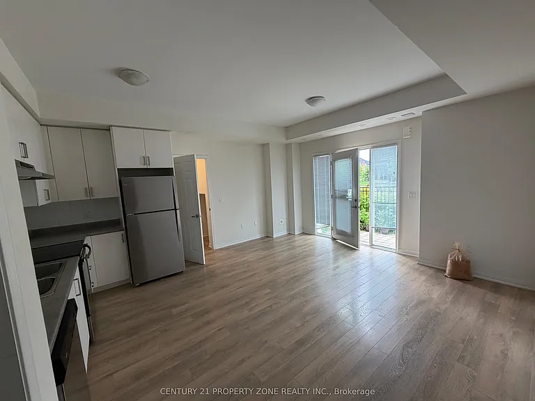 1 Beckenrose Ct #5 — Photo 2