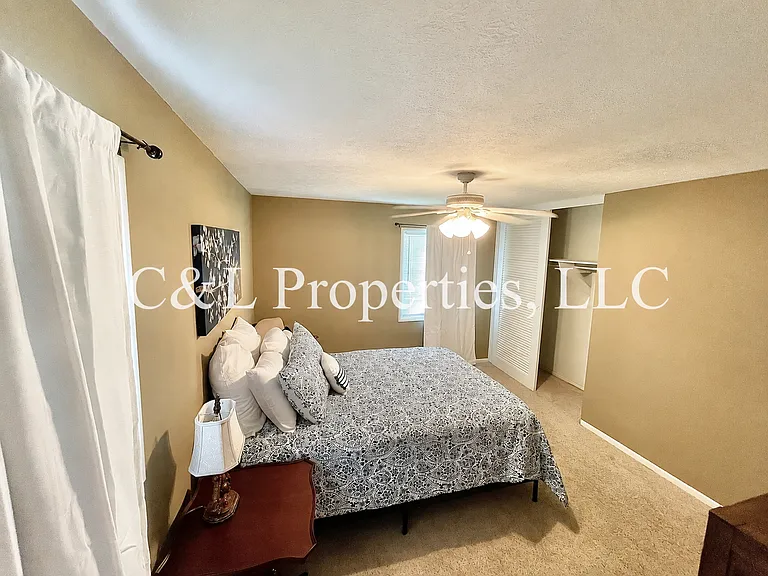 256 Sherwood Dr — Photo 11