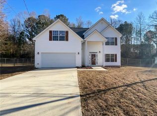 130 Glenwood Ct, Hampton, GA 30228