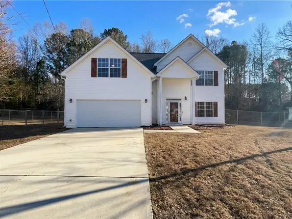 130 Glenwood Ct, Hampton, GA 30228