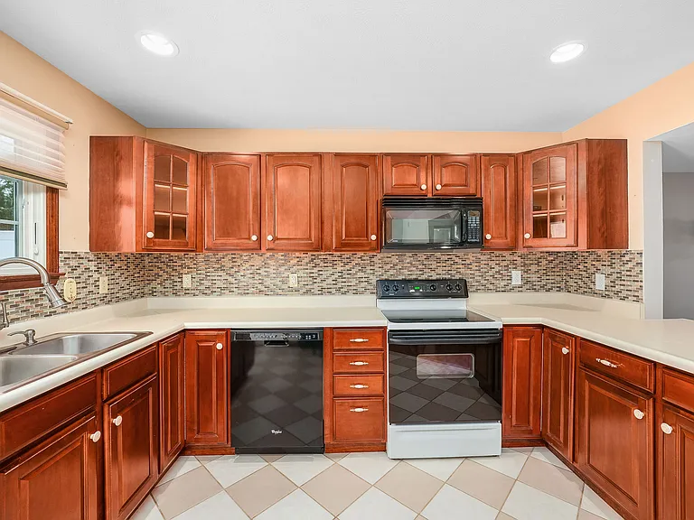 299 Garden Hill Dr — Photo 11