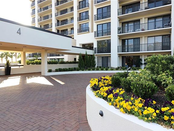 4th image of 4 Belleview Blvd APT 404