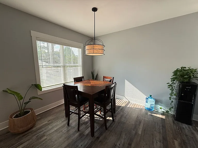 3034 Candlelight Dr — Photo 16