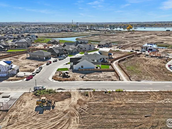 16 Snowcap Dr, Windsor, CO 80550