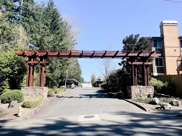 8244 126th Ave NE, Kirkland, WA