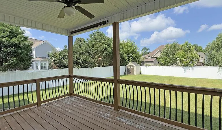 809 Carousel Ct — Photo 25