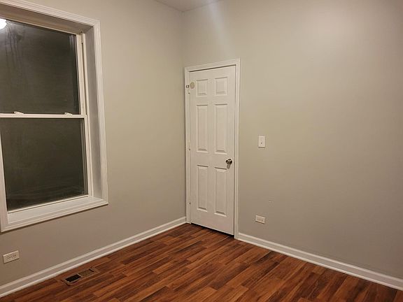 3rd image of 7519 S Dobson Ave #2