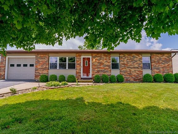 2nd image of 513 E Colony Dr