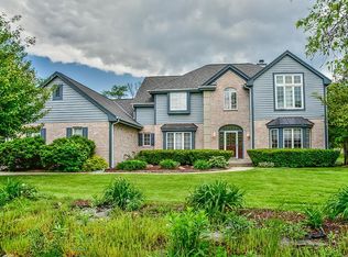 W232N3140 Greenbriar Rd, Pewaukee, WI 53072