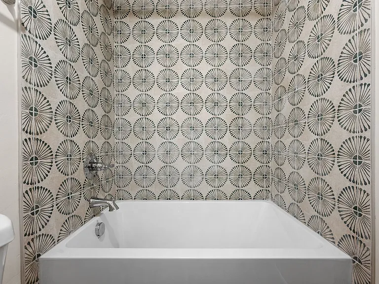277 N St — Photo 18
