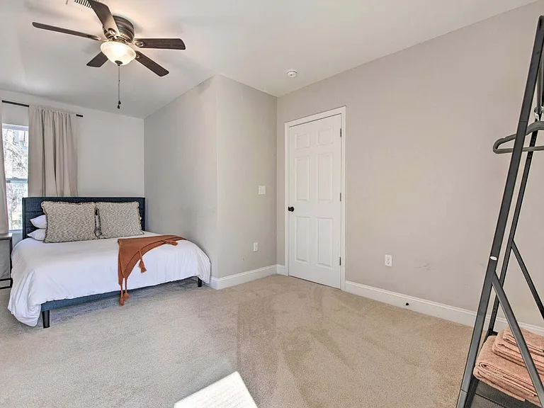 2488 Mellville Ave — Photo 21